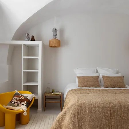 Pantoufle Hotel 3*